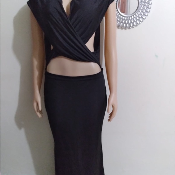 BLK FASHION NOVA - Picture 3 of 3